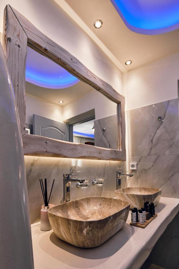 Soultouch Beachfront Villa 페리사 외부 사진